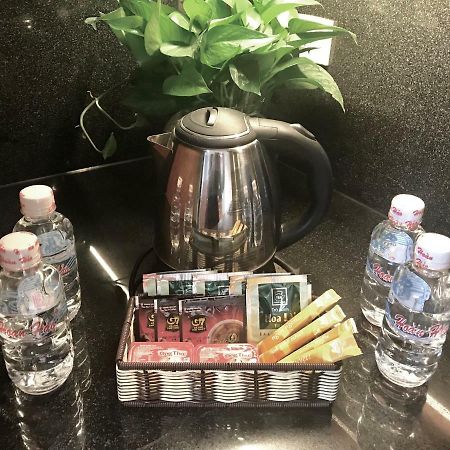 Downtown Retro Serviced Apartment Bandar Ho Chi Minh Luaran gambar