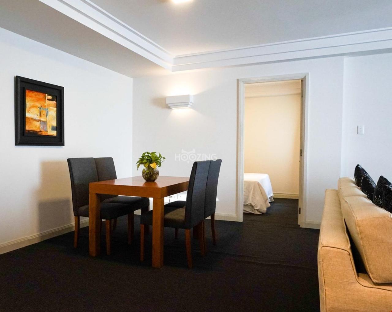 Downtown Retro Serviced Apartment Bandar Ho Chi Minh Luaran gambar